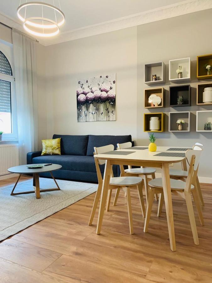 Family Apartment Wiesbaden Dış mekan fotoğraf